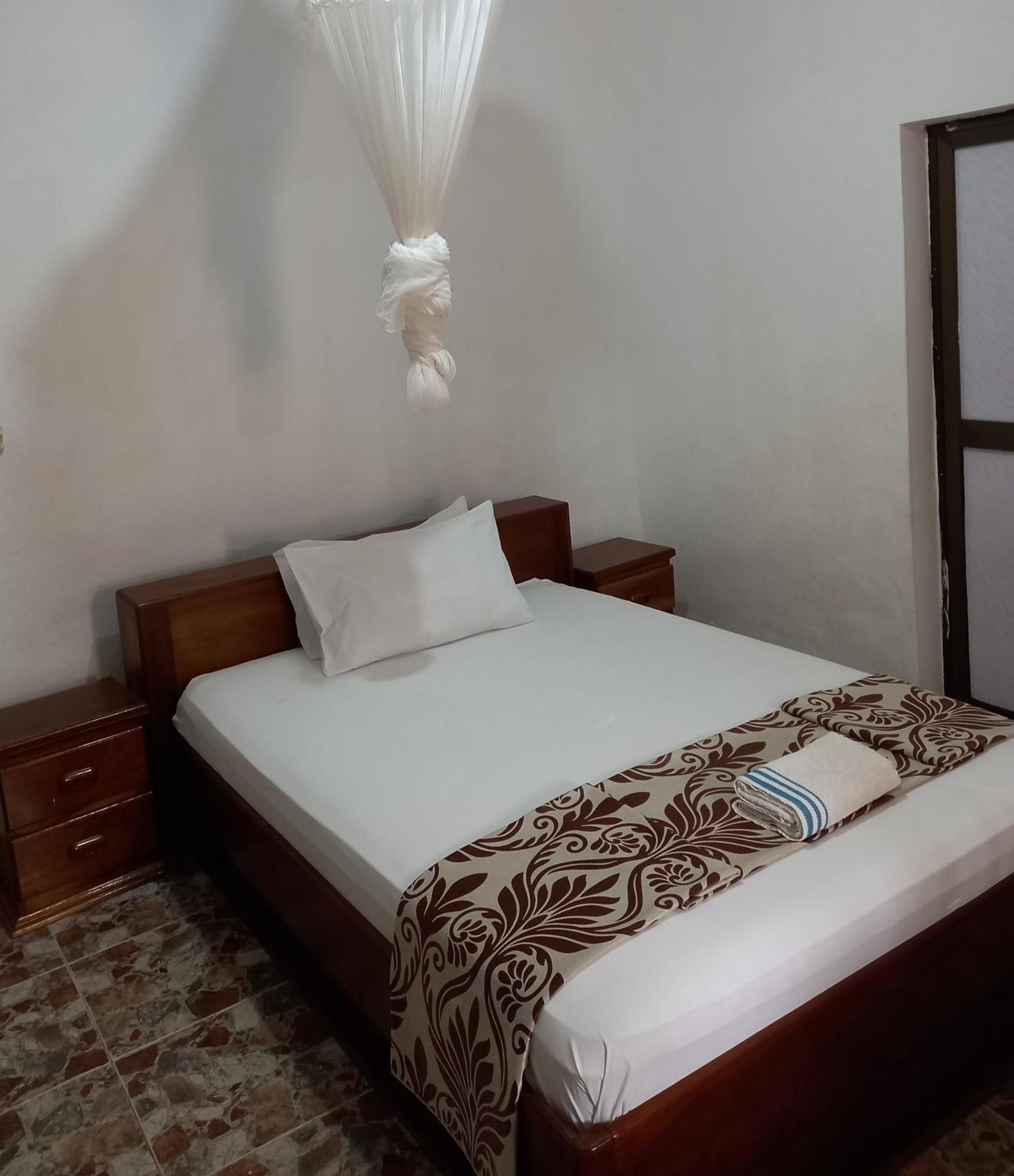 Paloma Guest House Kenema Luaran gambar